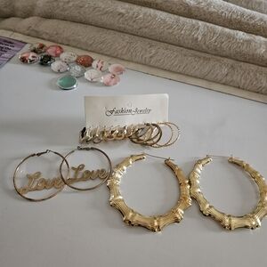 Gold Hoop Earrings Set